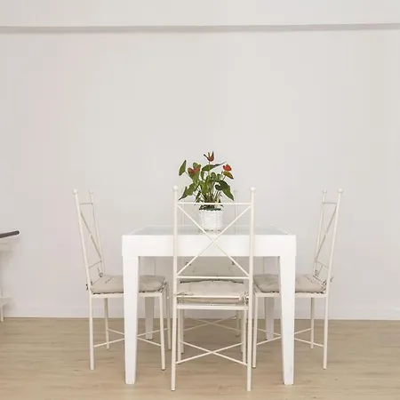 Zaudin Apartment
